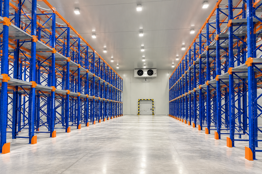 Proyecto de almacén frigorífico de estructura de acero preingenierada de 14.900 m² en Perú